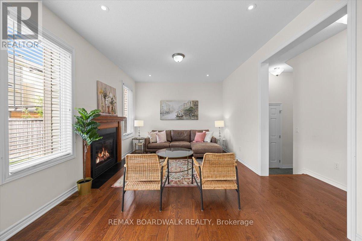 336 Gallantry Way, Ottawa, Ontario  K2S 0R1 - Photo 15 - X13496746
