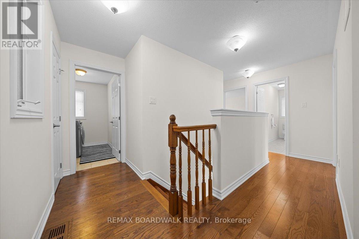 336 Gallantry Way, Ottawa, Ontario  K2S 0R1 - Photo 18 - X13496746