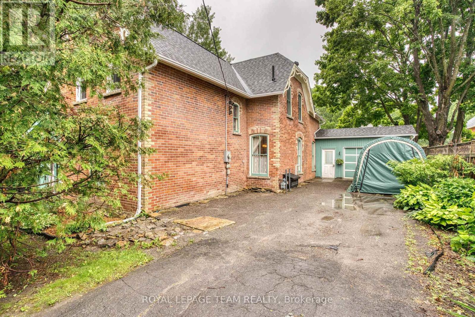 38 Cameron Street, Mississippi Mills, Ontario  K0A 1A0 - Photo 3 - X13496864