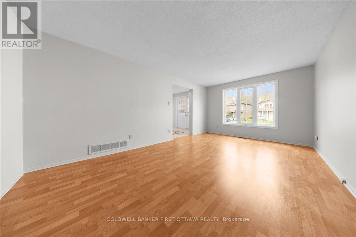 1841 Thistleleaf Crescent, Ottawa, Ontario  K1C 5W8 - Photo 19 - X13496918