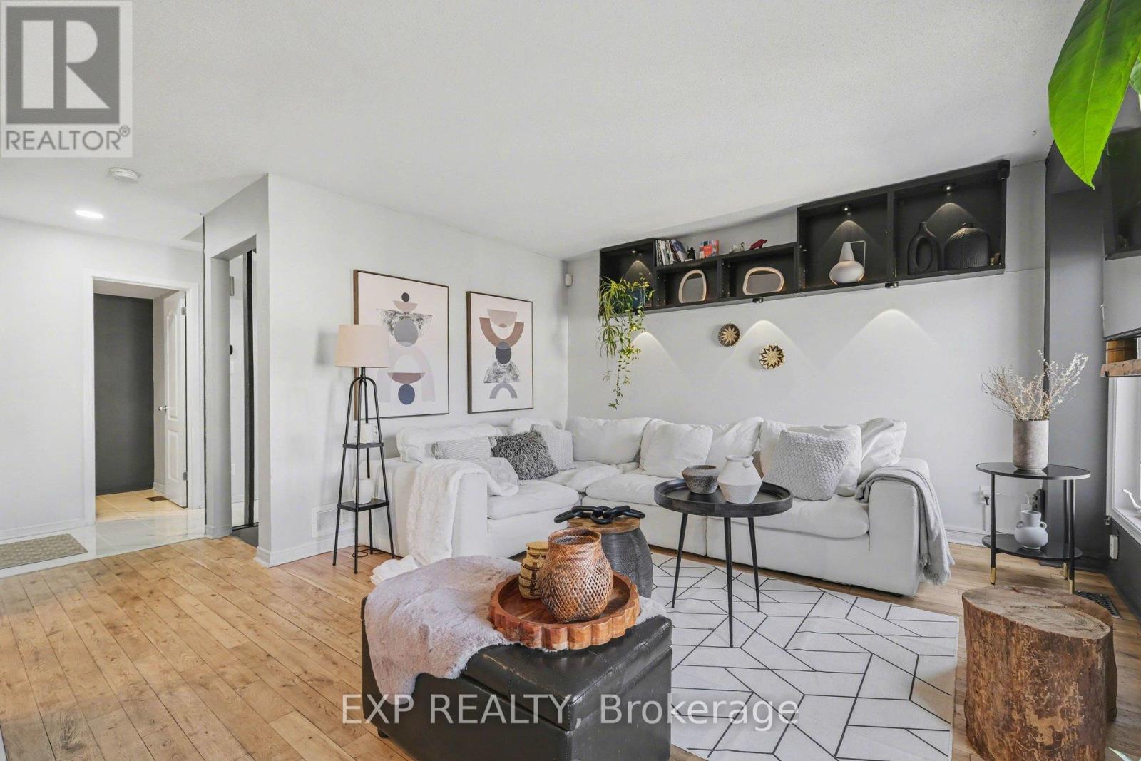 281 Sorento Street, Ottawa, Ontario  K2J 0B4 - Photo 4 - X13497140