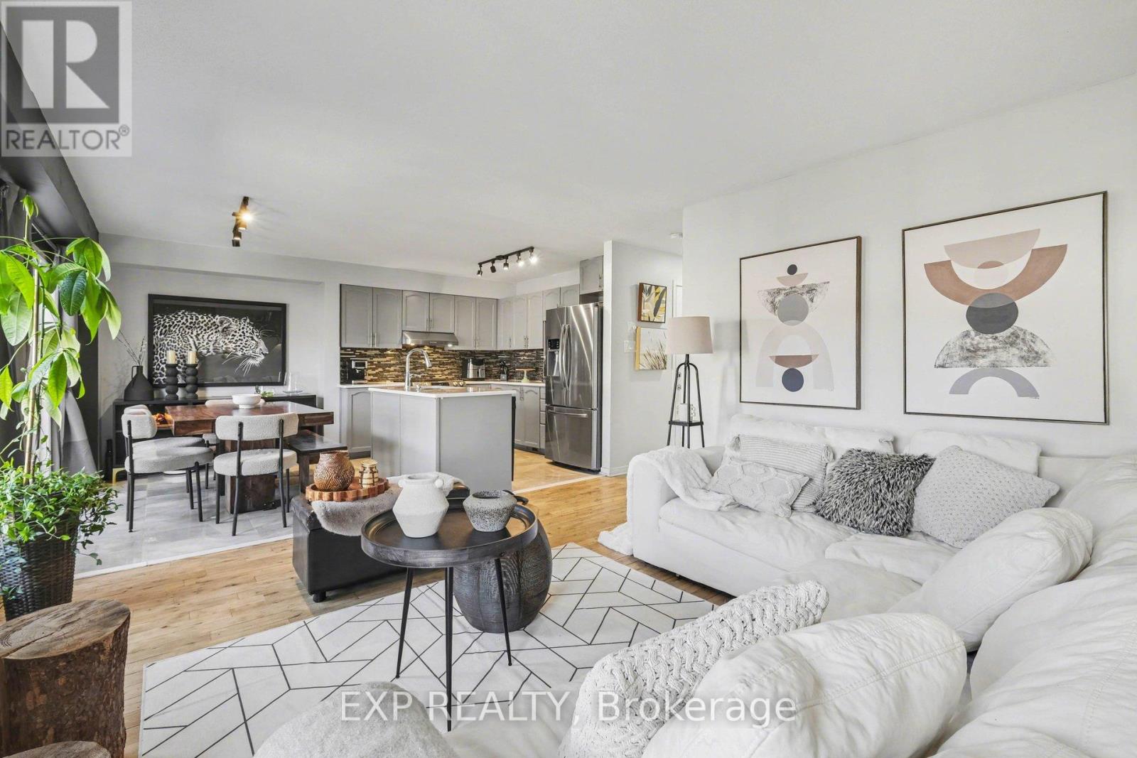 281 Sorento Street, Ottawa, Ontario  K2J 0B4 - Photo 5 - X13497140
