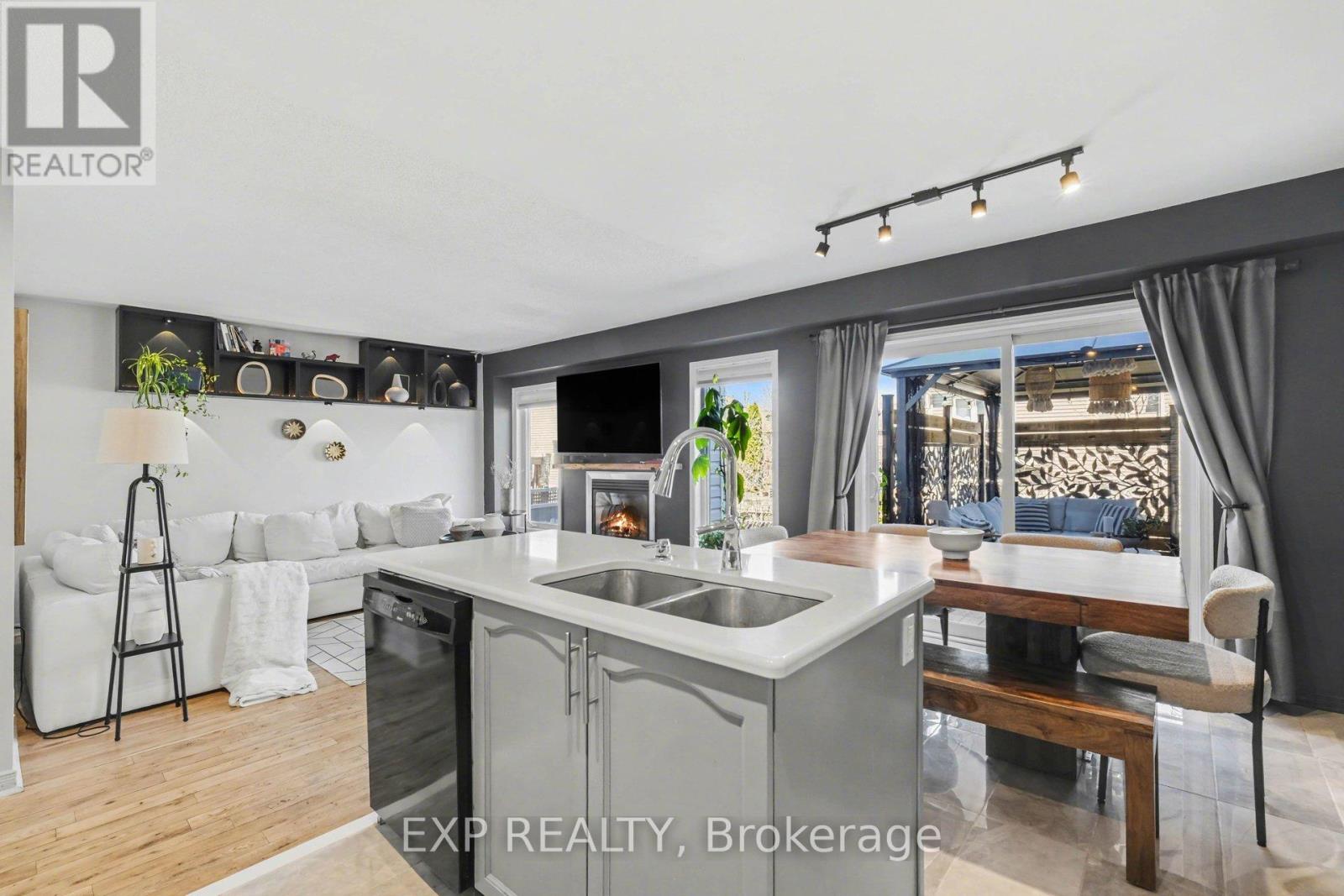 281 Sorento Street, Ottawa, Ontario  K2J 0B4 - Photo 9 - X13497140