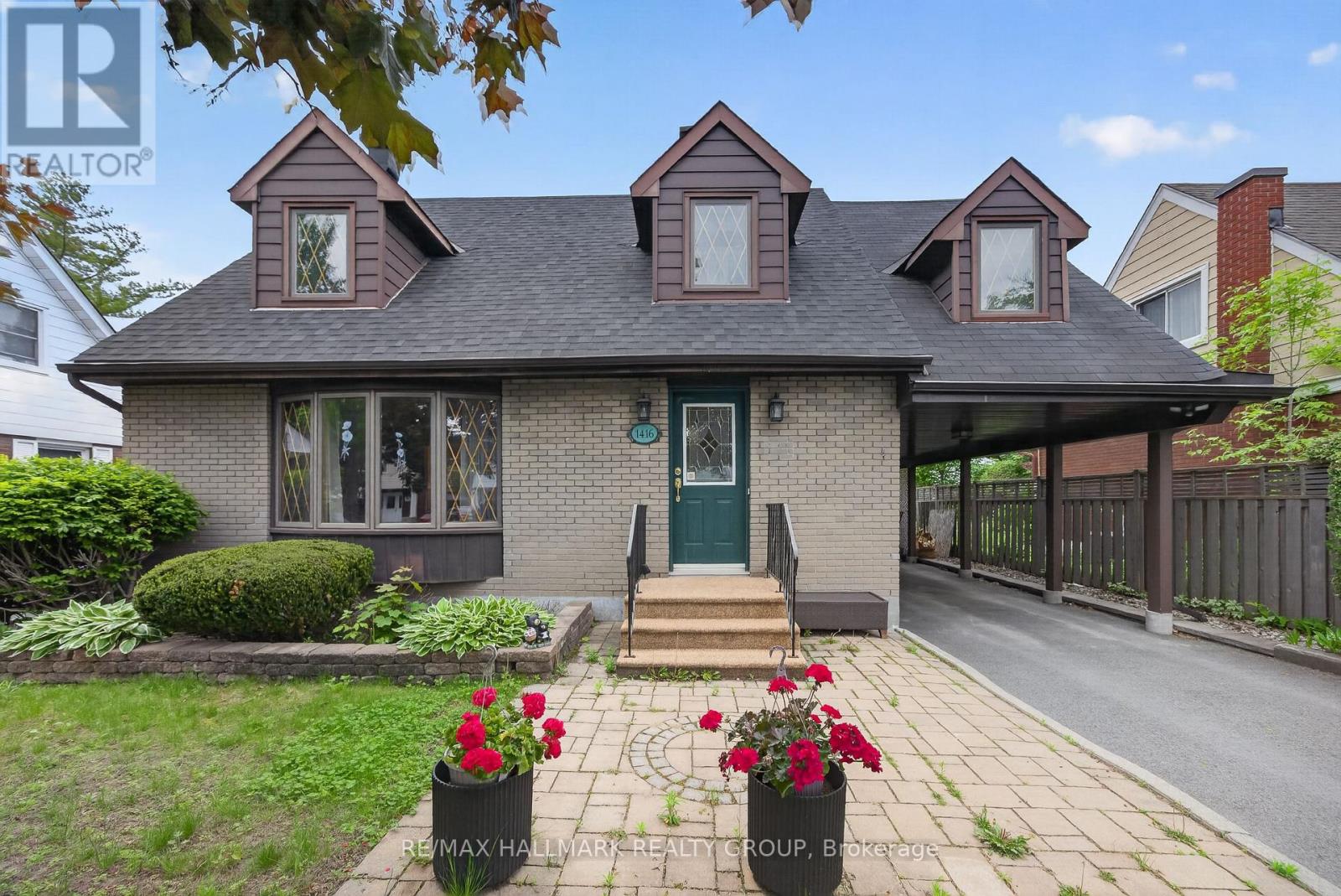 1416 Woodward Avenue, Ottawa, Ontario  K1Z 7W1 - Photo 1 - X13497154