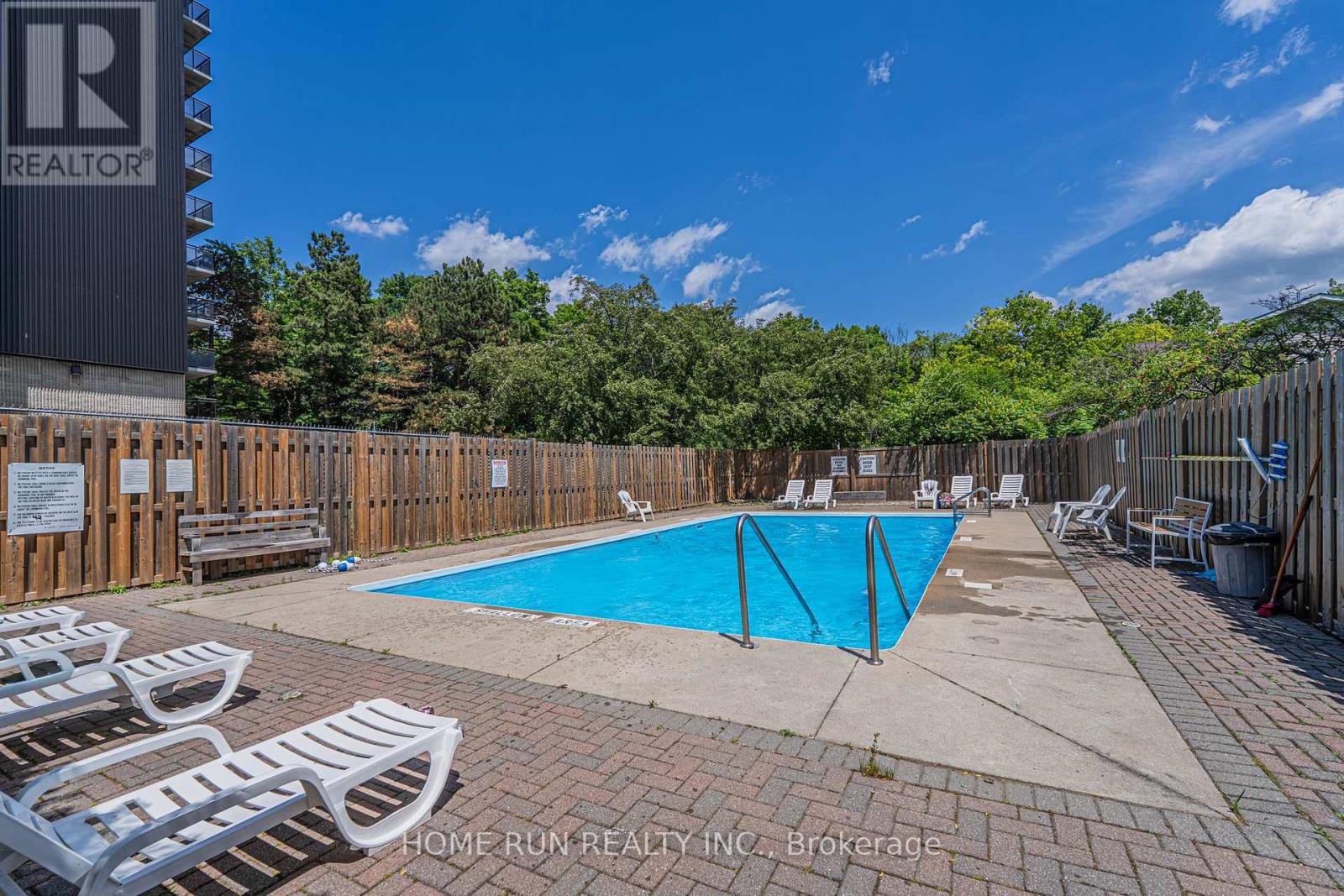 1111 - 555 Brittany Drive, Ottawa, Ontario  K1K 4C5 - Photo 6 - X13497342