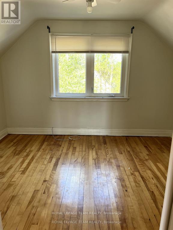 9 & 7 Tower Road, Ottawa, Ontario  K2G 2E2 - Photo 22 - X13497418