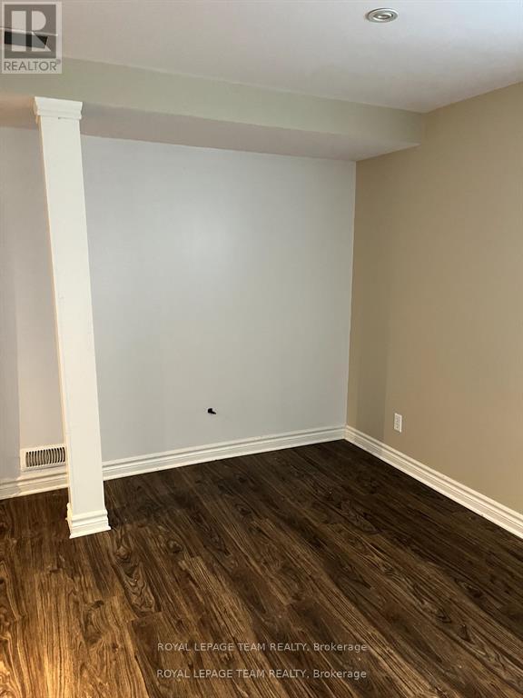 9 & 7 Tower Road, Ottawa, Ontario  K2G 2E2 - Photo 26 - X13497418