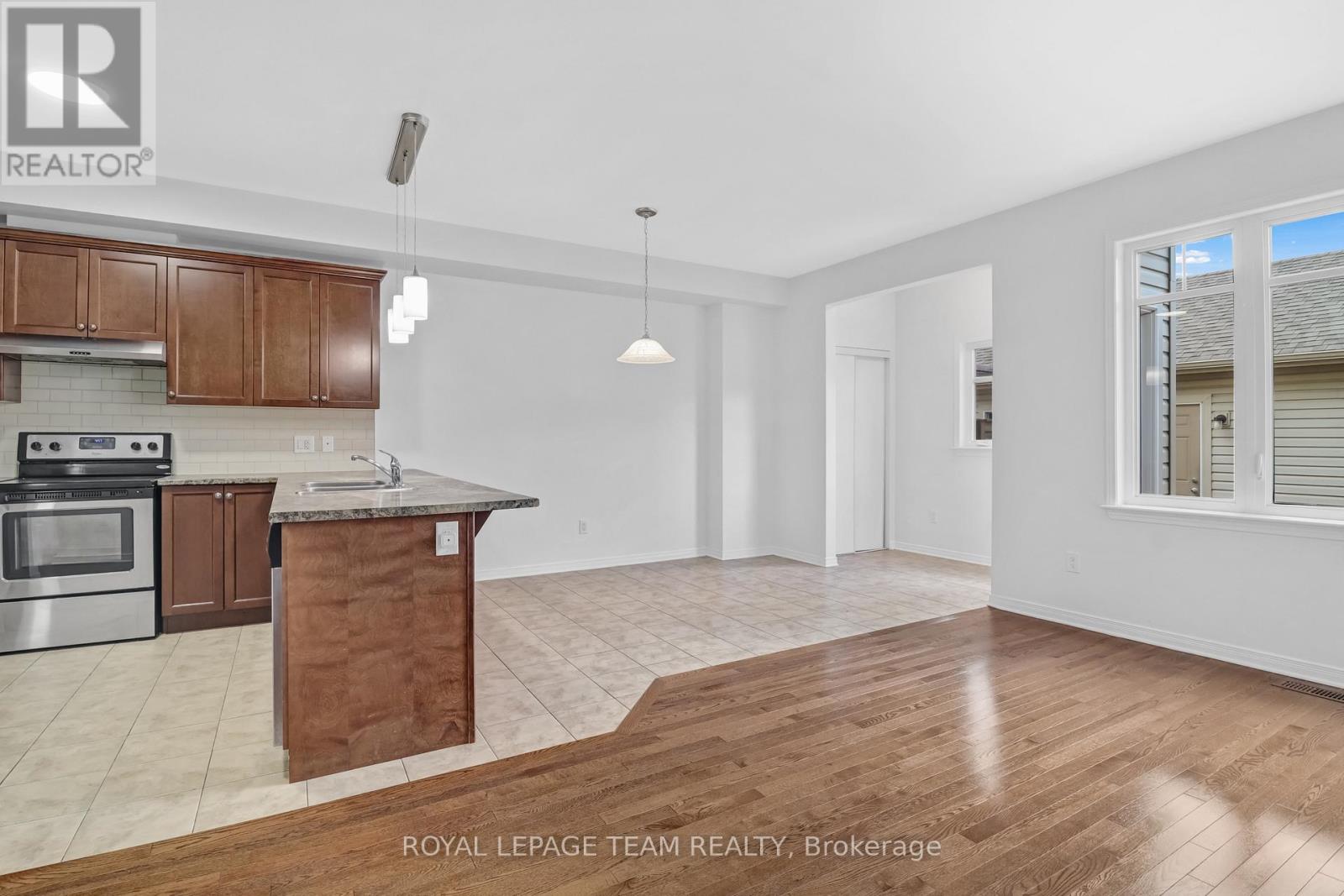 349 Sweetflag Street, Ottawa, Ontario  K2J 5A3 - Photo 12 - X13497446