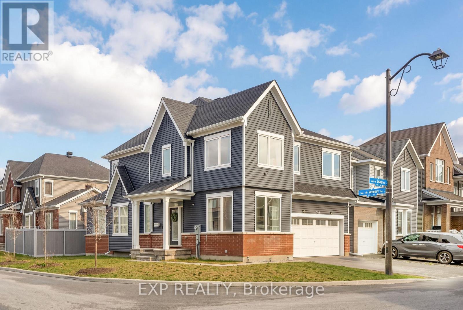 909 Lesage Way, Ottawa, Ontario  K1W 0M8 - Photo 2 - X13497504