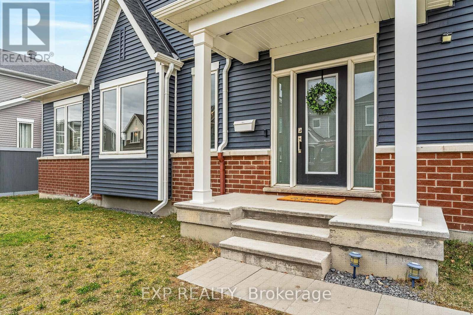909 Lesage Way, Ottawa, Ontario  K1W 0M8 - Photo 3 - X13497504