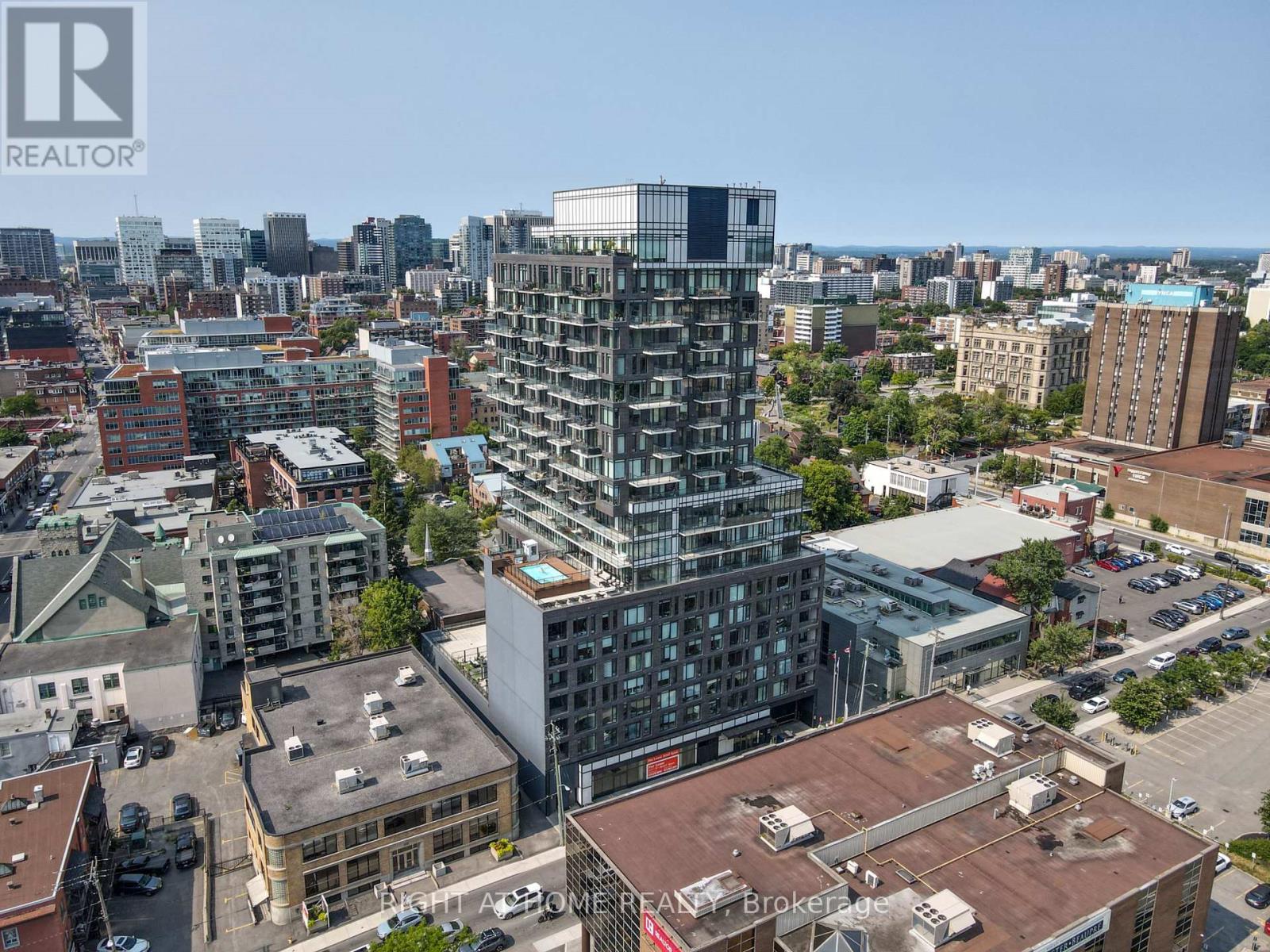 1804 - 203 Catherine Street, Ottawa, Ontario  K2P 1J5 - Photo 1 - X13497538