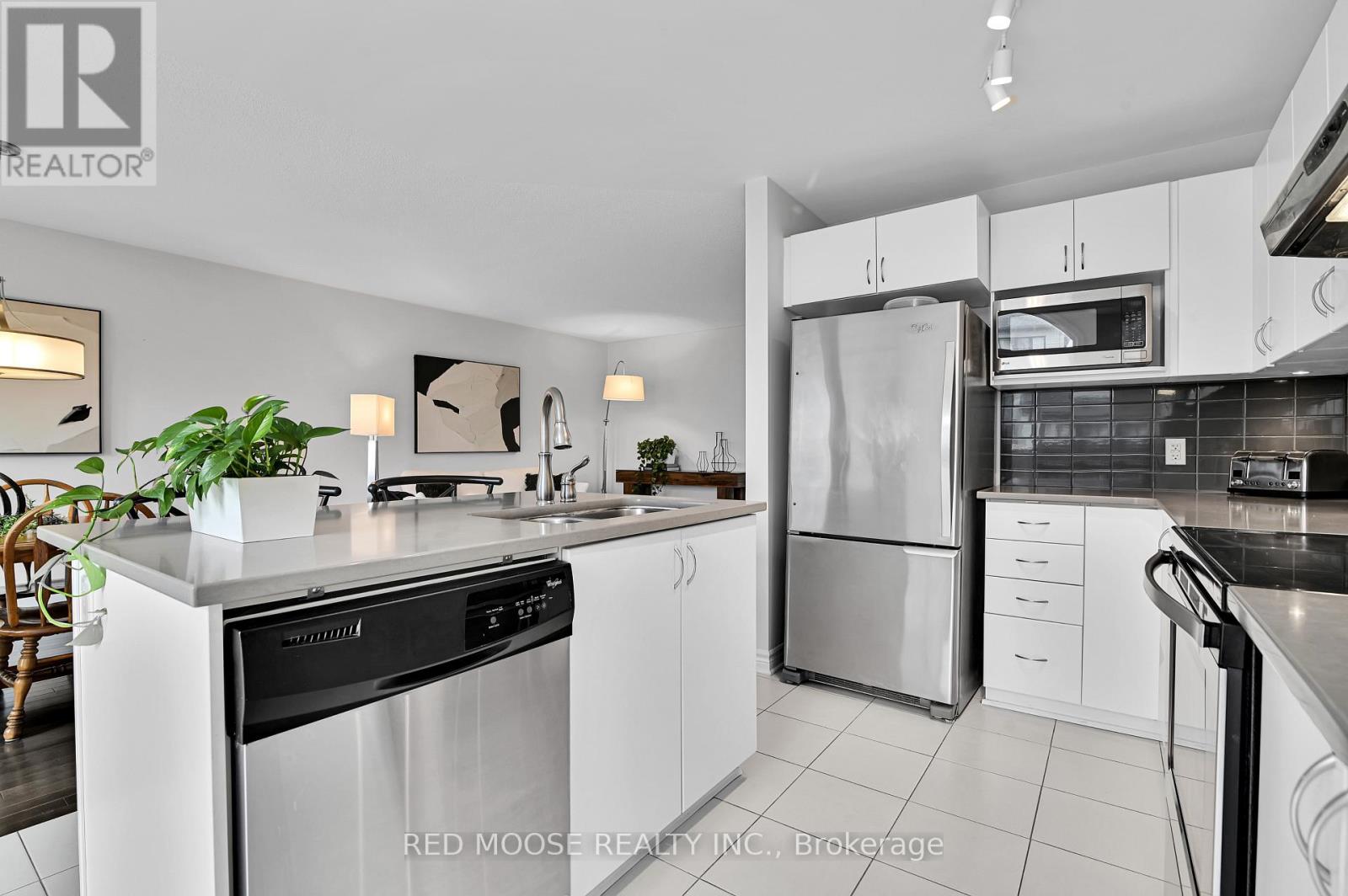 99 Calvington Avenue, Ottawa, Ontario  K2T 0H7 - Photo 14 - X13497654