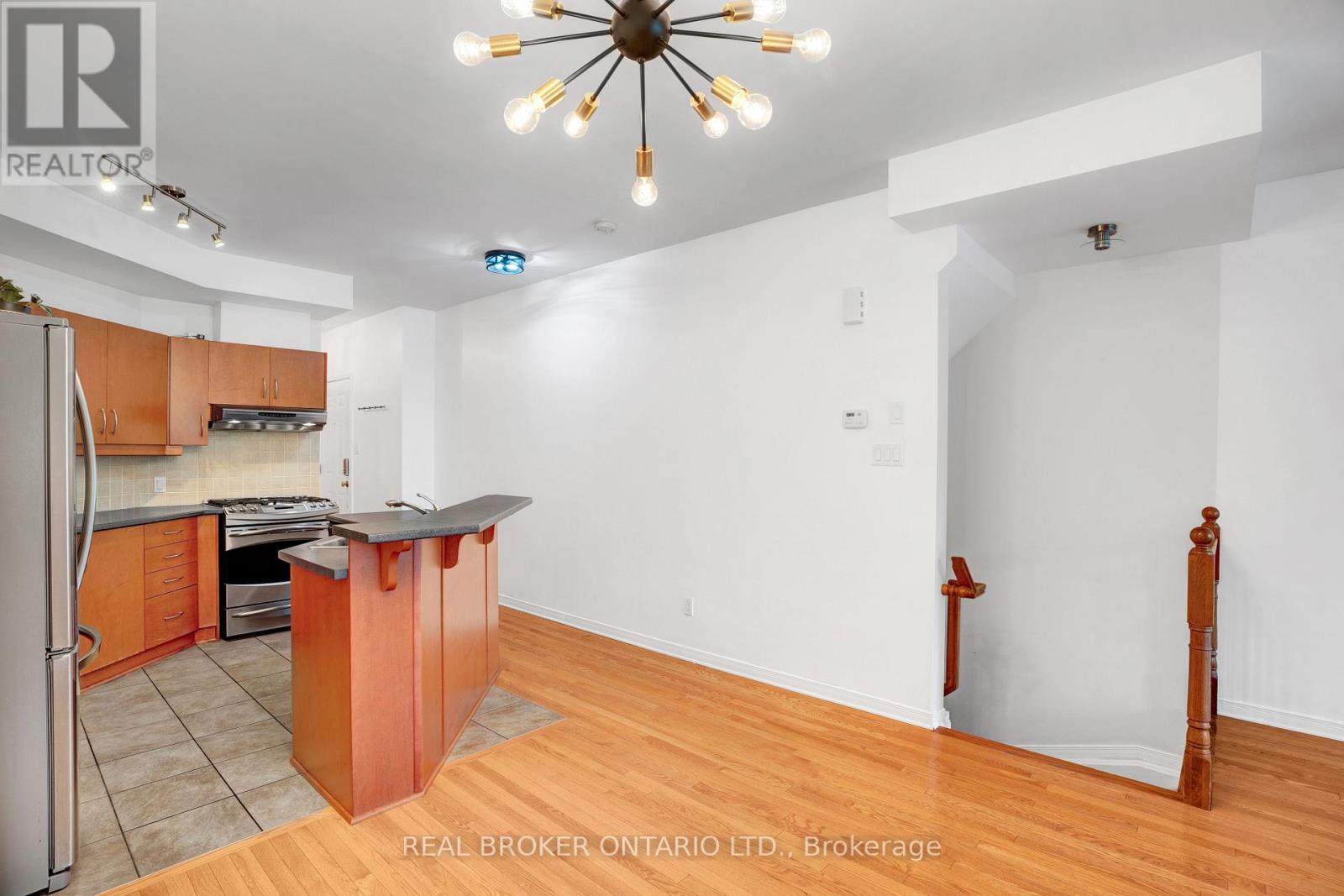 292 London Terrace, Ottawa, Ontario  K1K 4T2 - Photo 14 - X13497734