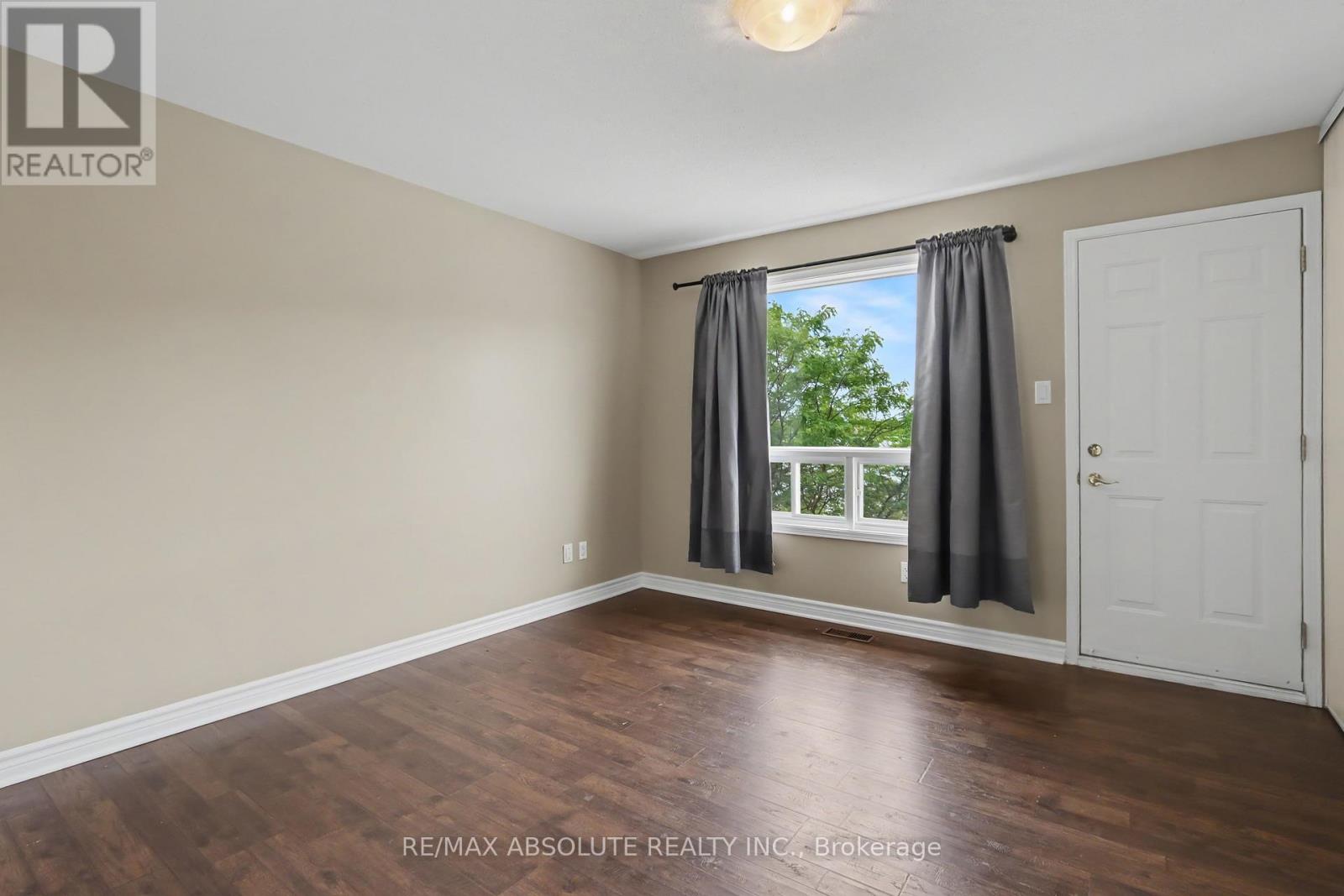 294 Cresthaven Drive, Ottawa, Ontario  K2G 6W4 - Photo 13 - X13497878