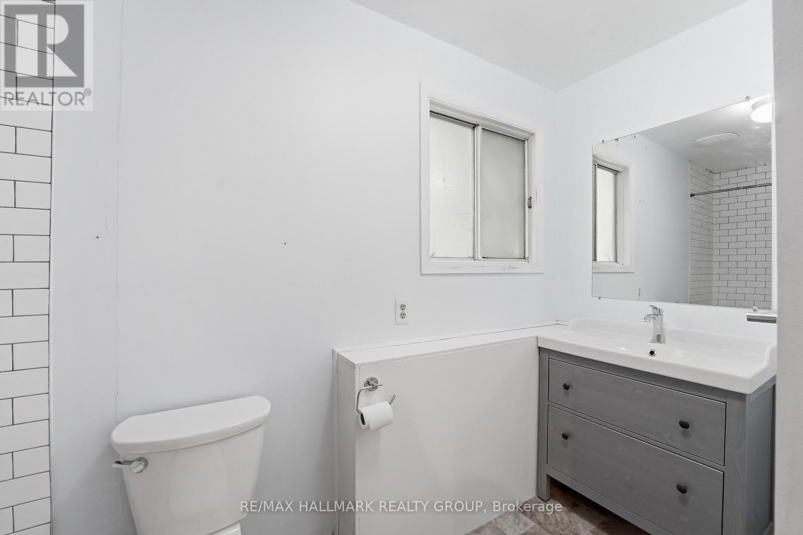 195 Deschamps Avenue, Ottawa, Ontario  K1L 5Z3 - Photo 20 - X13498168