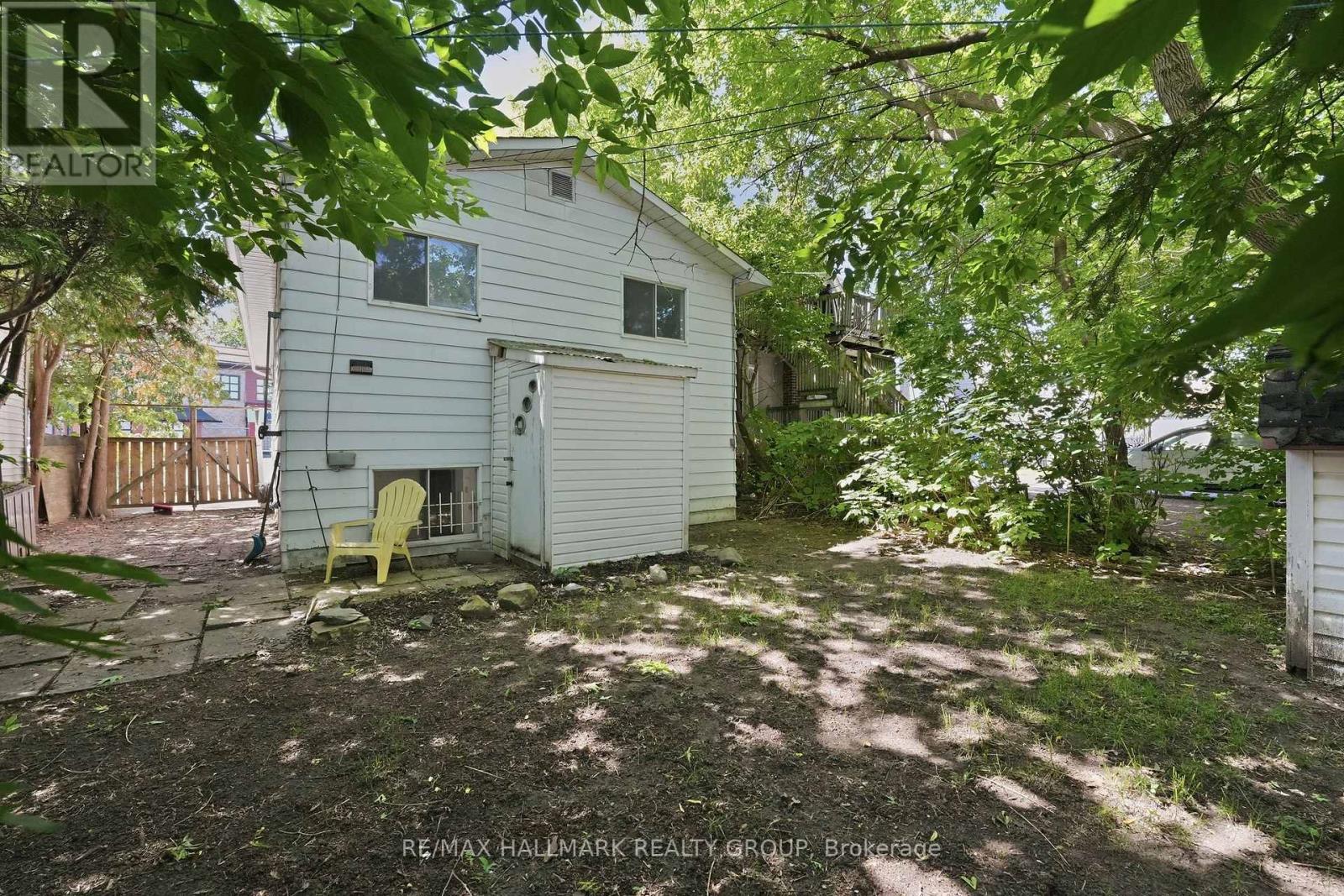 195 Deschamps Avenue, Ottawa, Ontario  K1L 5Z3 - Photo 39 - X13498168