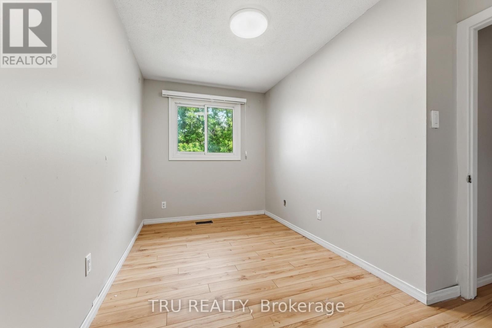 950 Meadowlands Drive, Ottawa, Ontario  K2C 0K3 - Photo 15 - X13498228