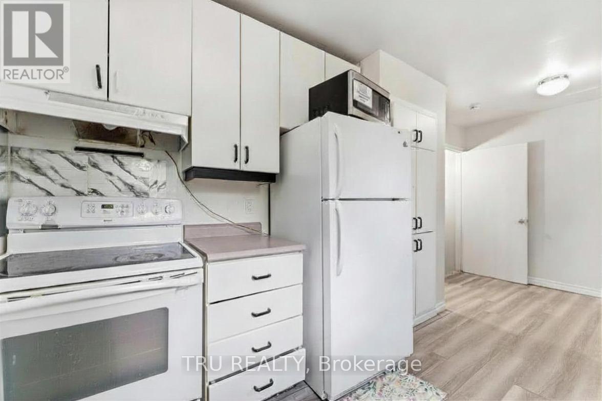 950 Meadowlands Drive, Ottawa, Ontario  K2C 0K3 - Photo 8 - X13498228