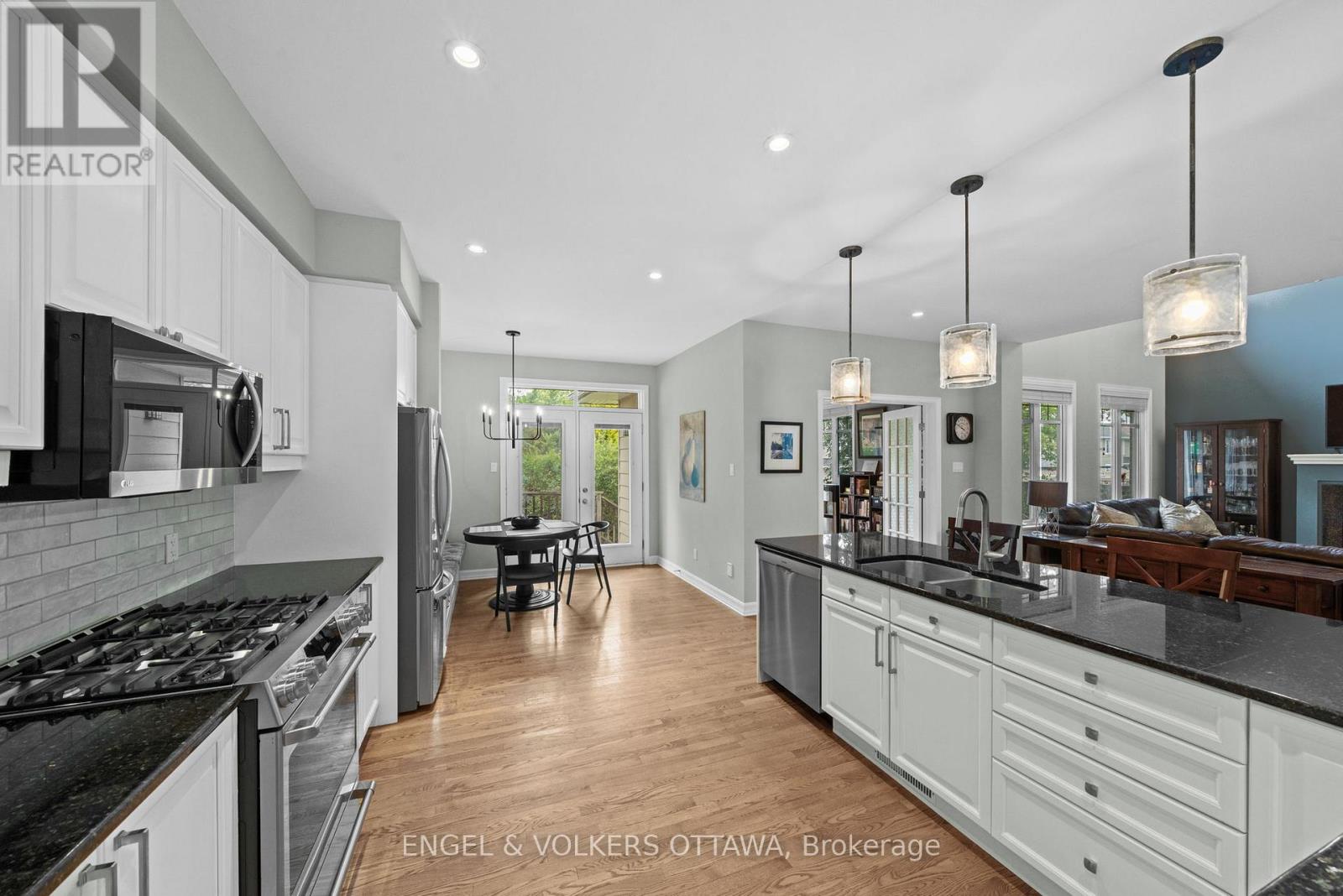 564 Erinwoods Circle, Ottawa, Ontario  K2J 5M8 - Photo 13 - X13498346