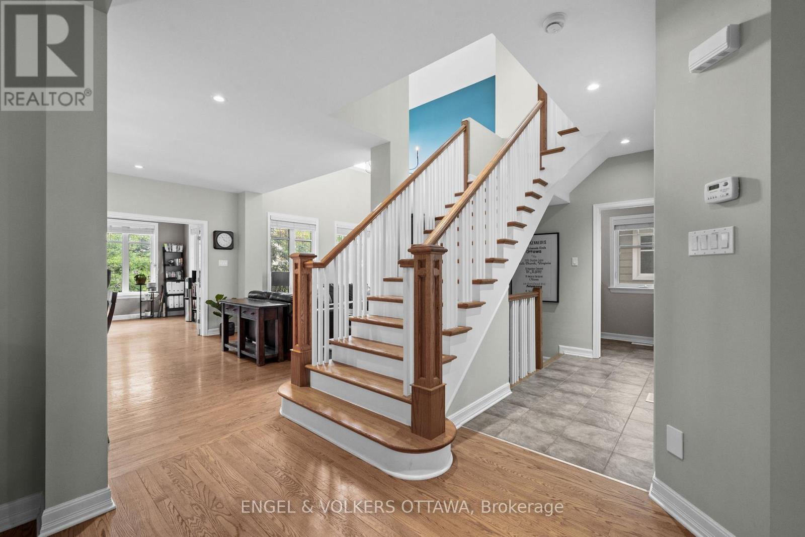 564 Erinwoods Circle, Ottawa, Ontario  K2J 5M8 - Photo 18 - X13498346