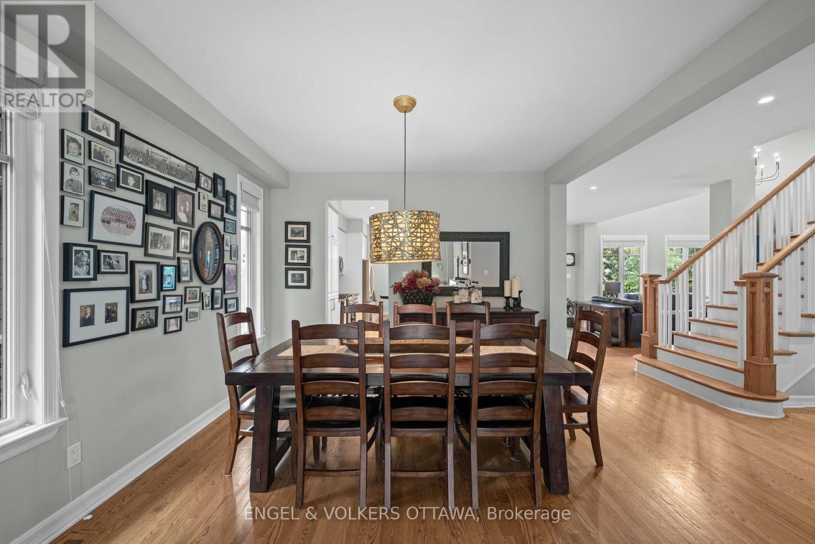 564 Erinwoods Circle, Ottawa, Ontario  K2J 5M8 - Photo 7 - X13498346