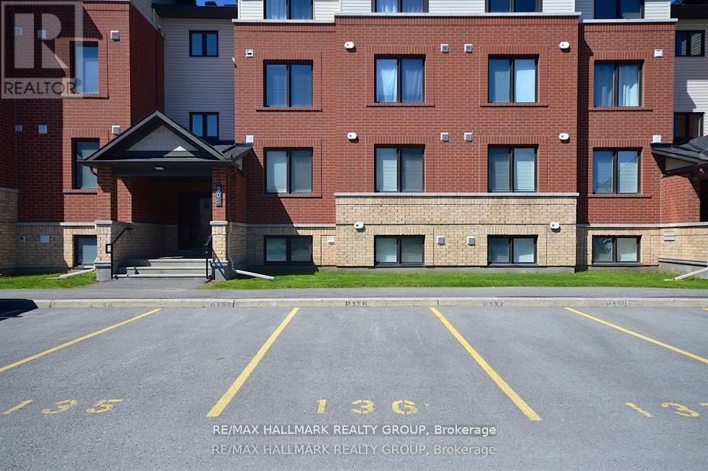2 - 205 Bluestone Private, Ottawa, Ontario  K4A 0X7 - Photo 2 - X13498456