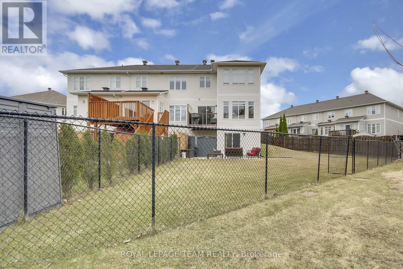 2136 Bergamot Circle, Ottawa, Ontario  K4A 4R4 - Photo 2 - X13498536