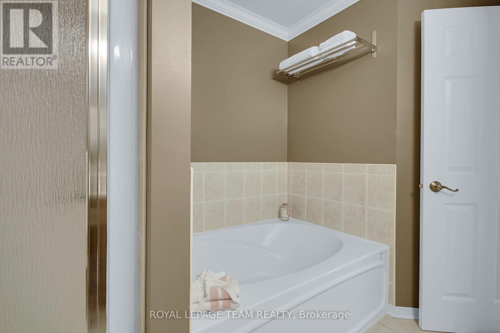 2136 Bergamot Circle, Ottawa, Ontario  K4A 4R4 - Photo 27 - X13498536