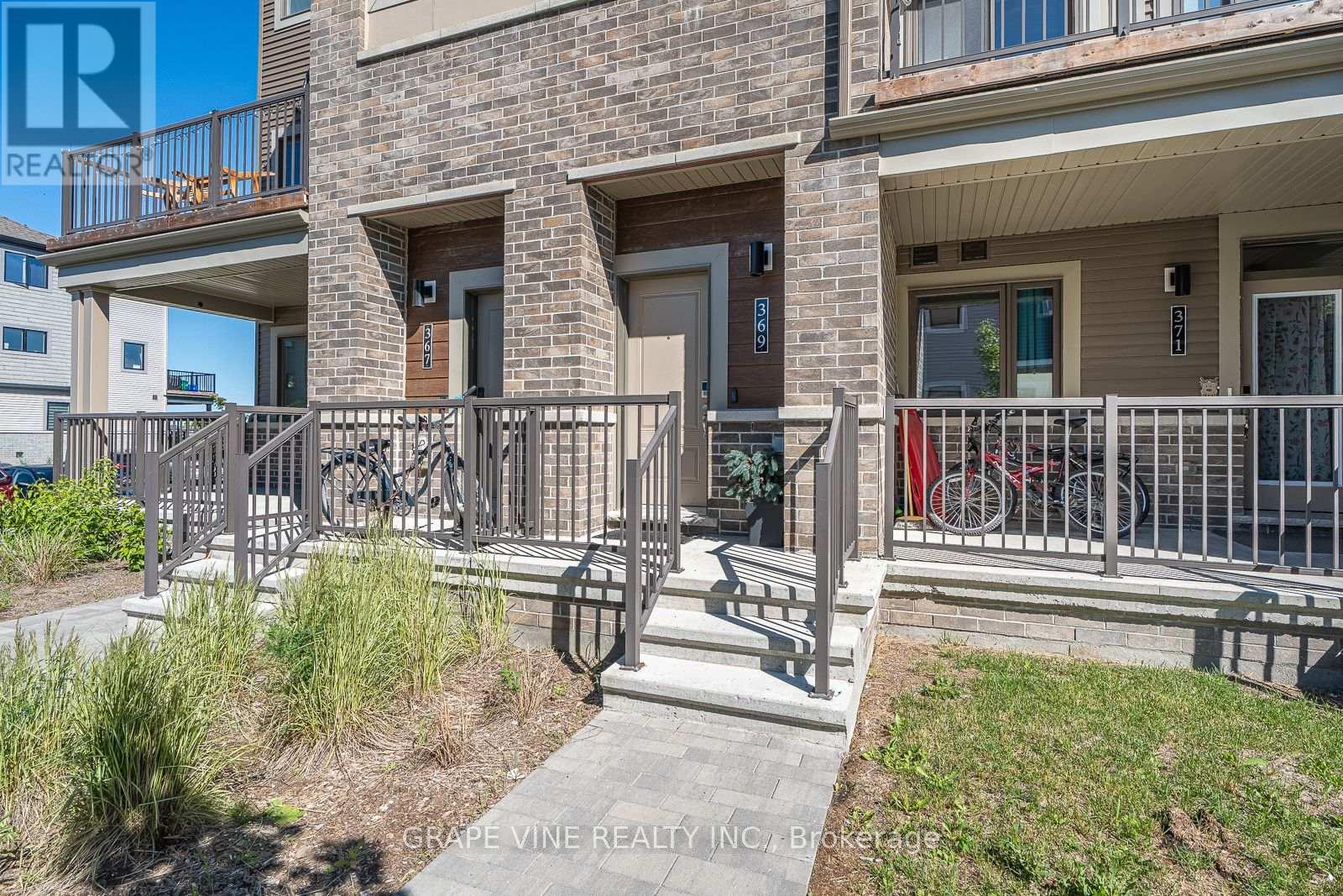 369 Olivenite Private, Ottawa, Ontario  K2J 7J5 - Photo 3 - X13498580