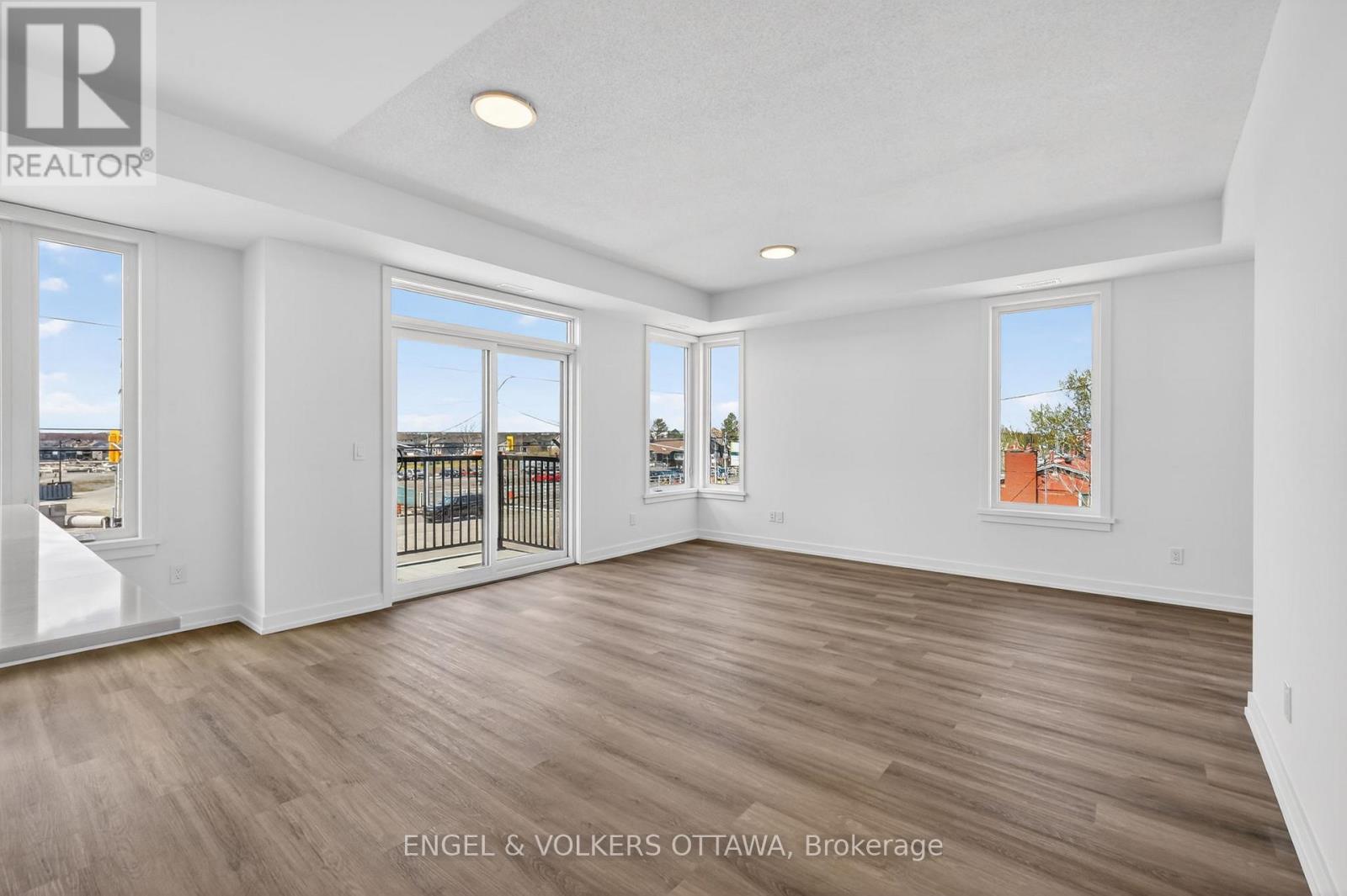 120 Stardust Private, Ottawa, Ontario  K1T 3W6 - Photo 15 - X13498616