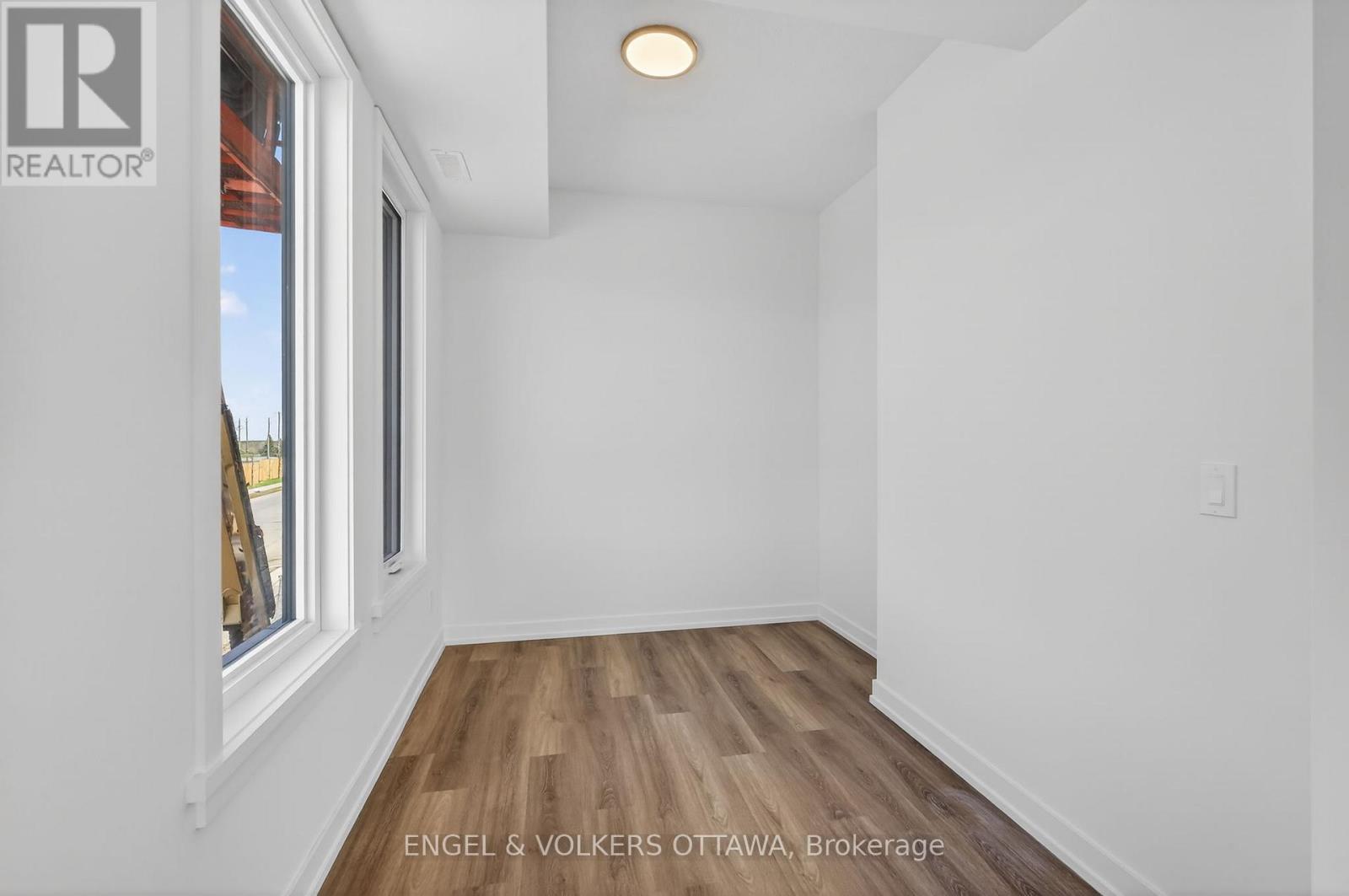 120 Stardust Private, Ottawa, Ontario  K1T 3W6 - Photo 16 - X13498616