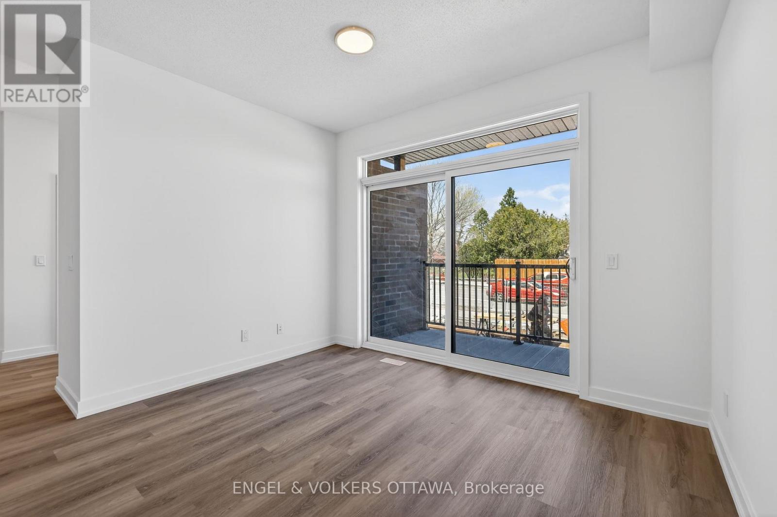 122 Stardust Private, Ottawa, Ontario  K1T 3W6 - Photo 12 - X13498634