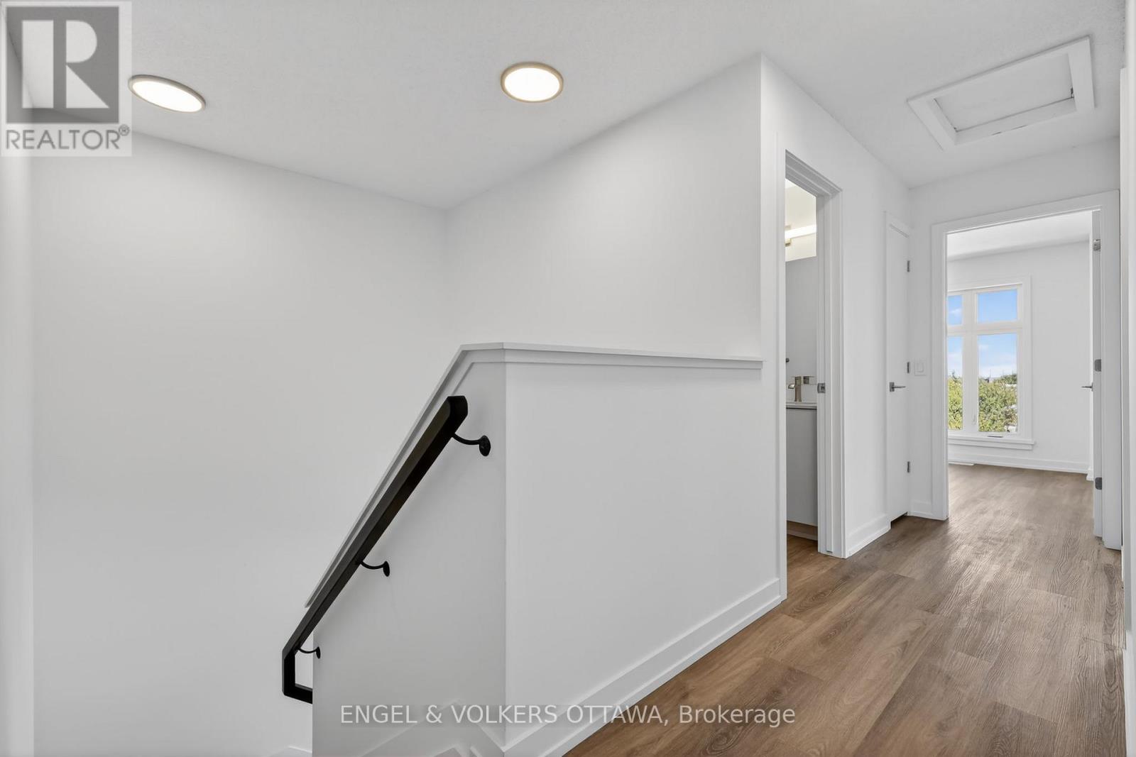 110 Stardust Private, Ottawa, Ontario  K1T 3W6 - Photo 24 - X13498642