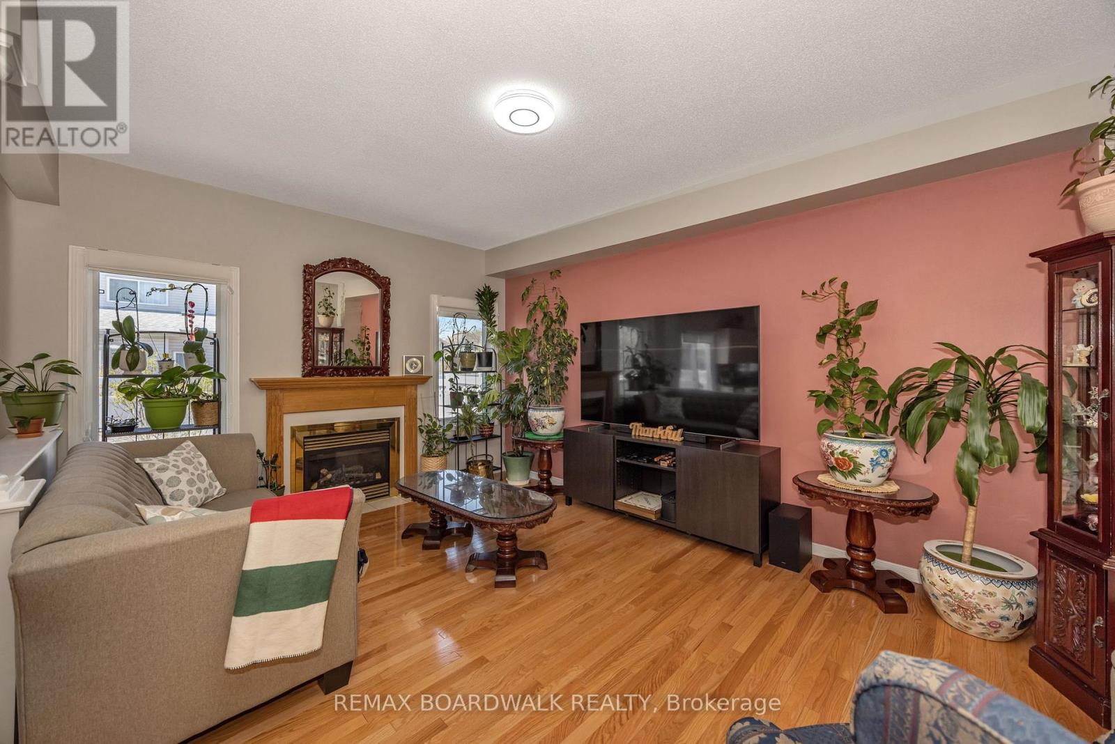 102 Mosswood Court, Ottawa, Ontario  K1V 0N6 - Photo 14 - X13498686