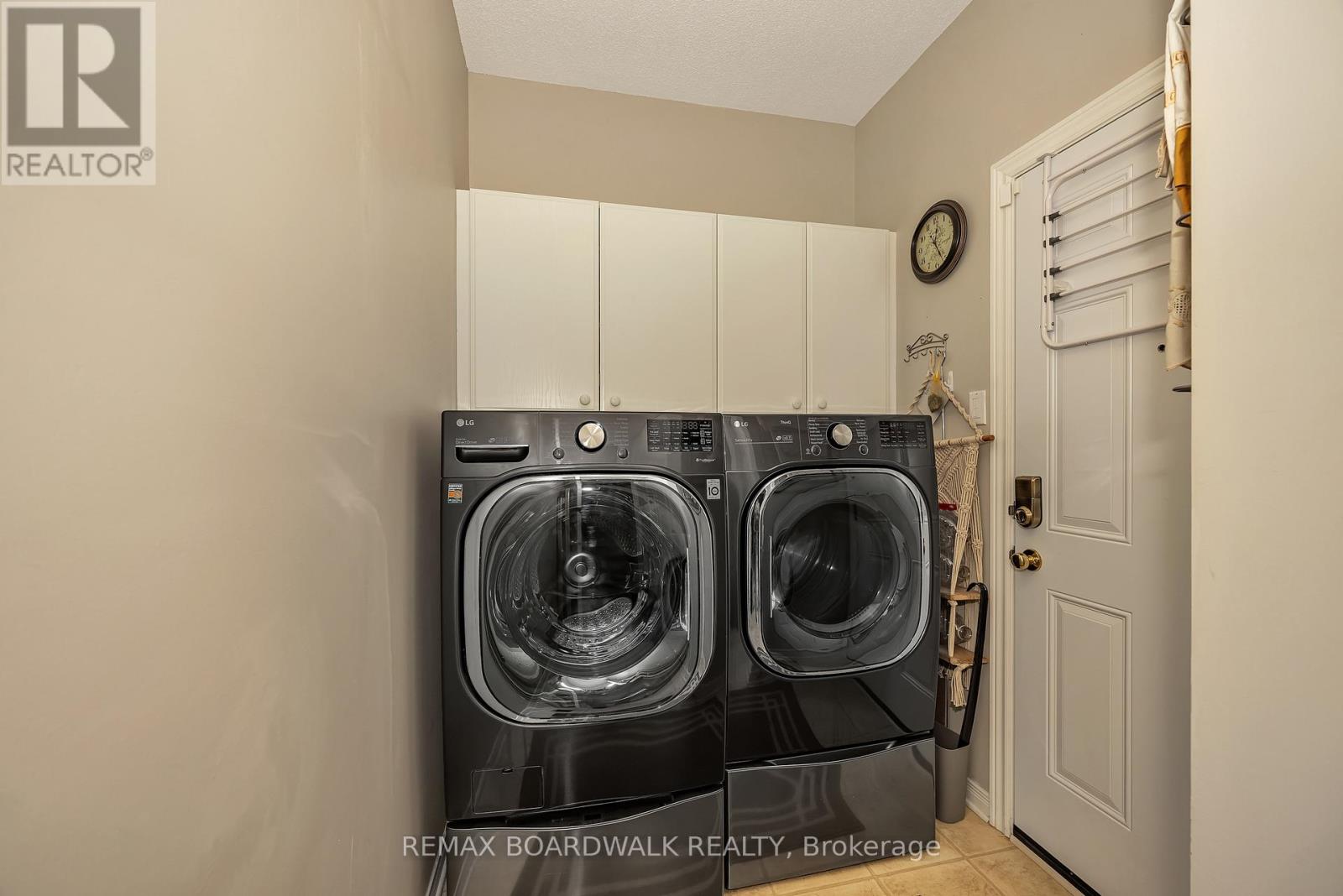 102 Mosswood Court, Ottawa, Ontario  K1V 0N6 - Photo 21 - X13498686