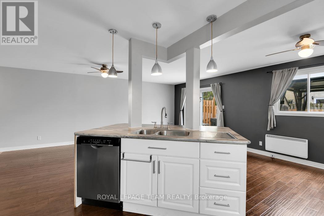 87 Grady Crescent, Ottawa, Ontario  K2H 5S2 - Photo 7 - X13498712