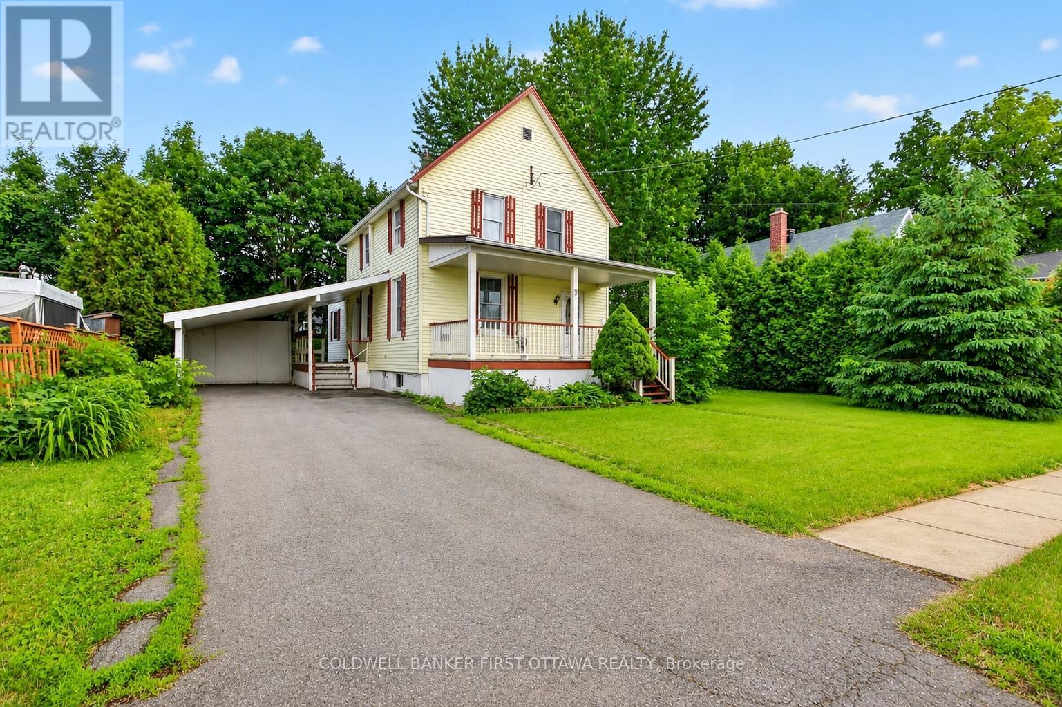 9 Maud Street, South Dundas, Ontario  K0C 1X0 - Photo 2 - X13499004