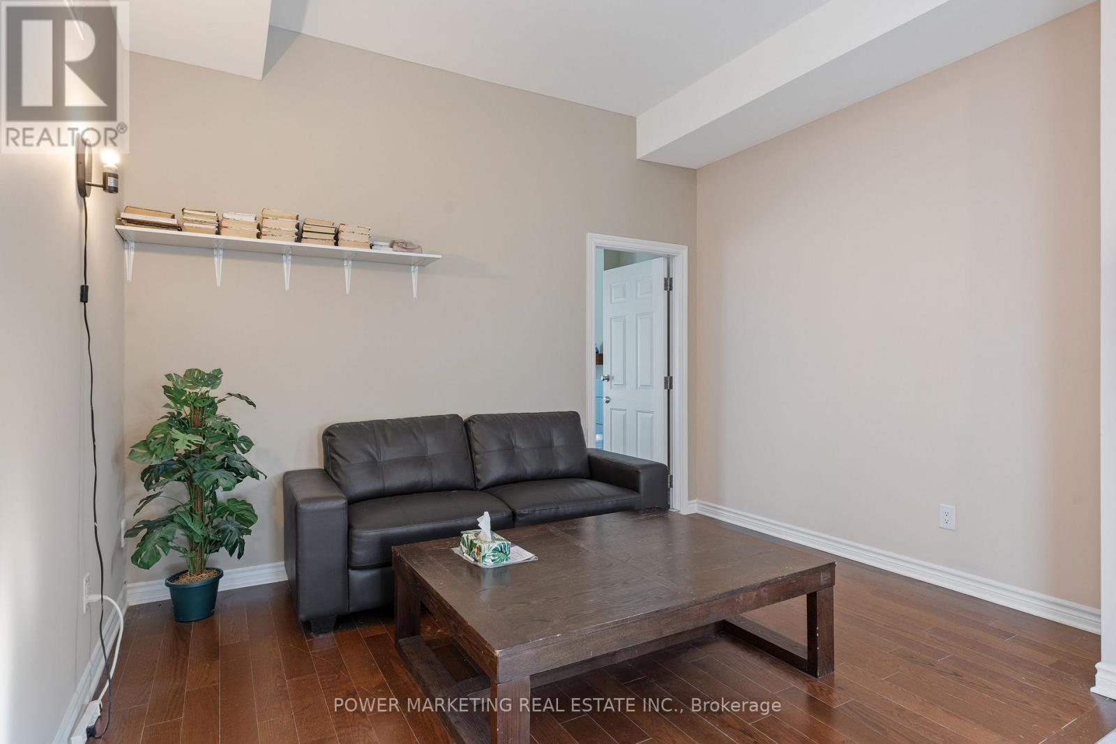 6356 Renaud Road, Ottawa, Ontario  K1W 0R9 - Photo 12 - X13499160