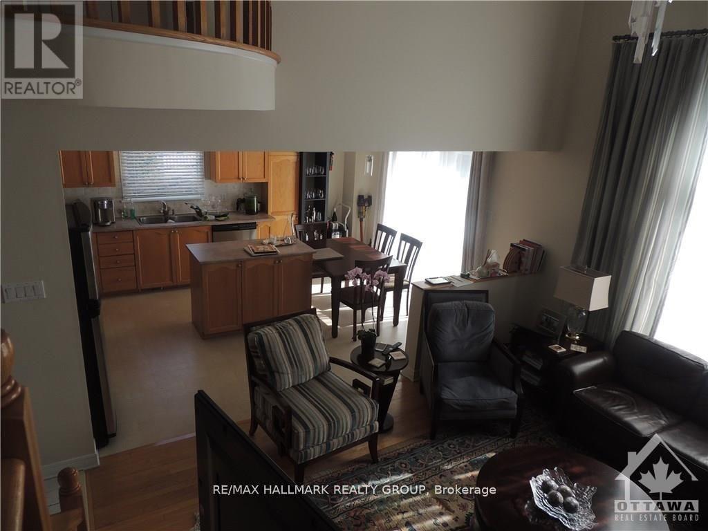 15 Bondar Way, Ottawa, Ontario  K1T 4A9 - Photo 6 - X13499180