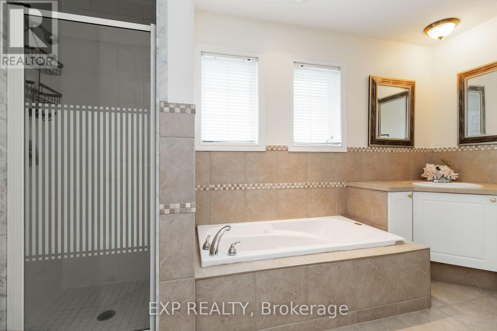 1401 Tamworth Court, Burlington, Ontario  L7P 4V3 - Photo 41 - W13499222