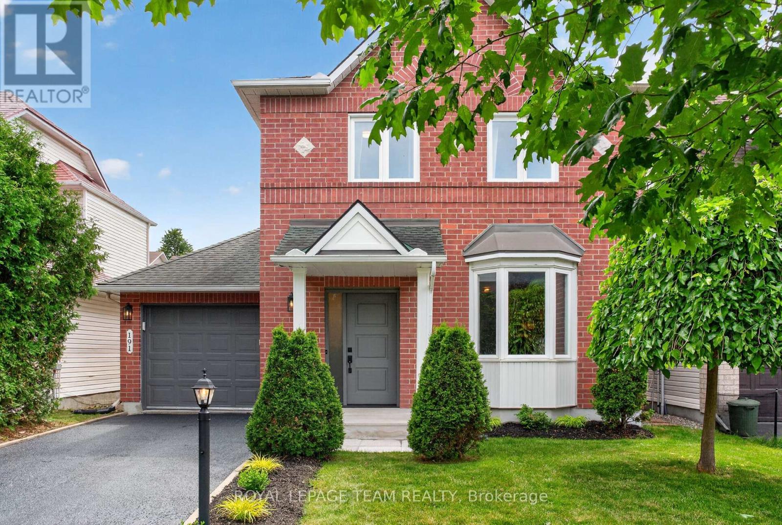 191 Windhurst Drive, Ottawa, Ontario  K2G 6G9 - Photo 2 - X13499660