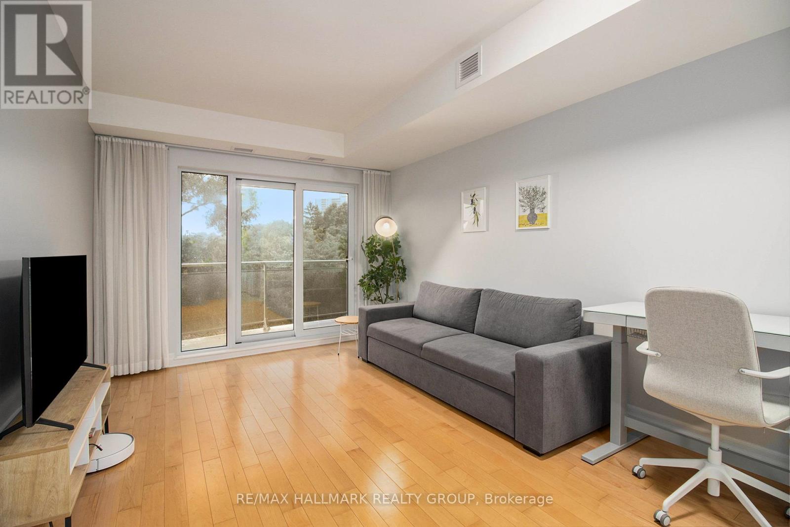 310 - 90 Landry Street, Ottawa, Ontario  K1L 0A9 - Photo 4 - X13499670