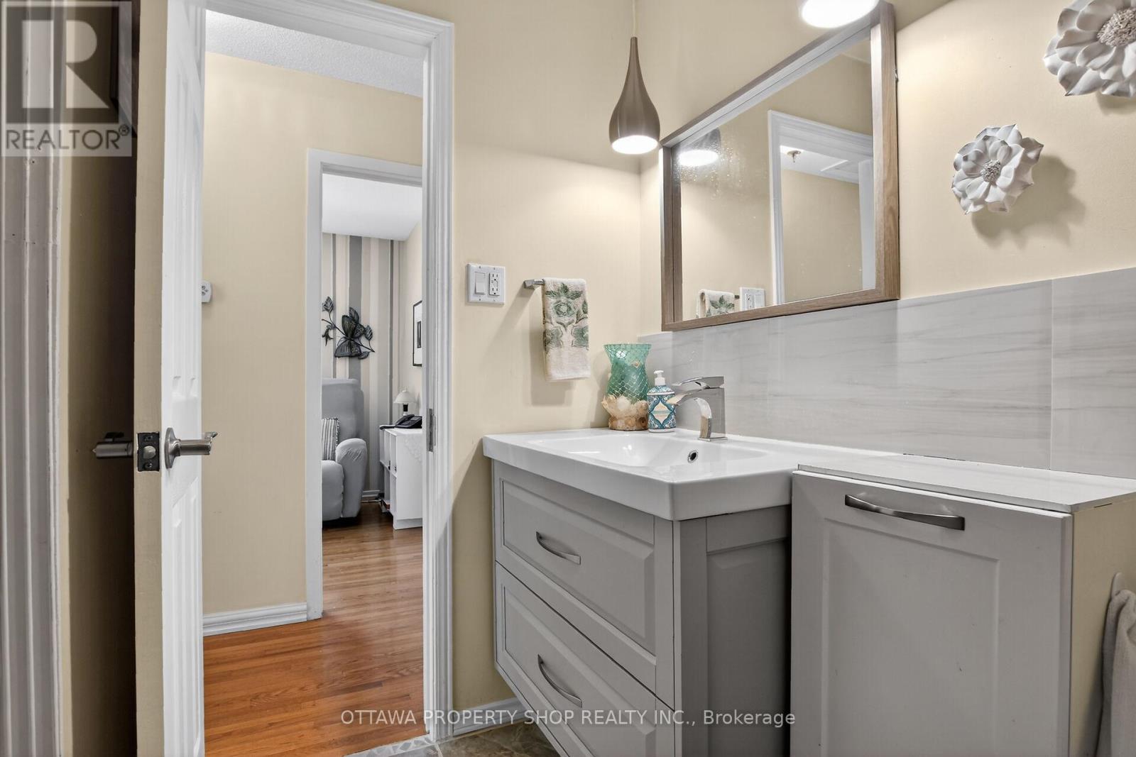 49 Country Lane, Ottawa, Ontario  K2L 1H9 - Photo 22 - X13499674