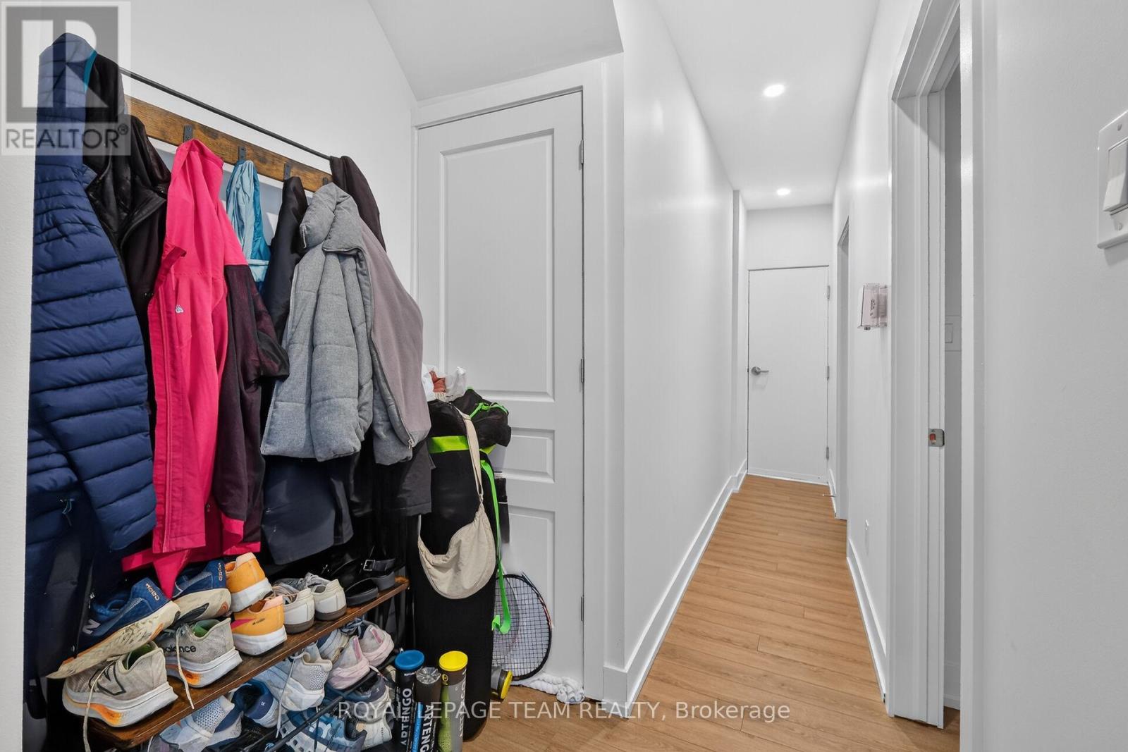 169 Florence Street, Ottawa, Ontario  K1R 5N3 - Photo 3 - X13500076