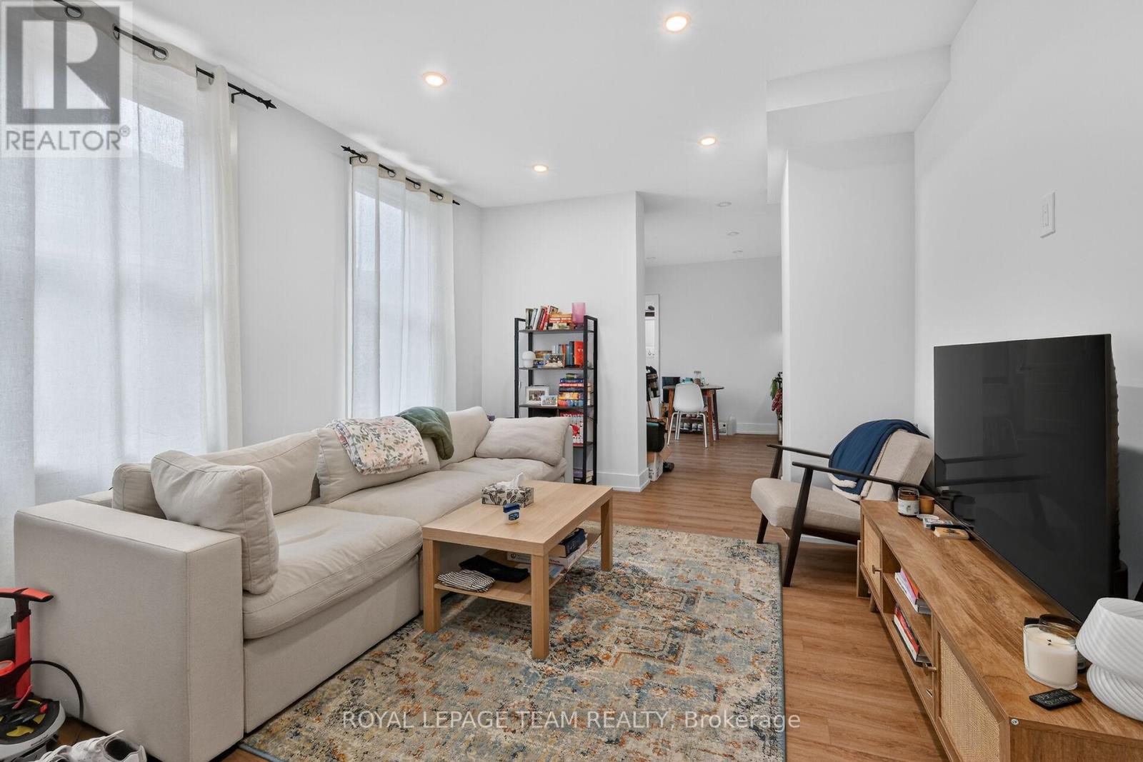 169 Florence Street, Ottawa, Ontario  K1R 5N3 - Photo 4 - X13500076