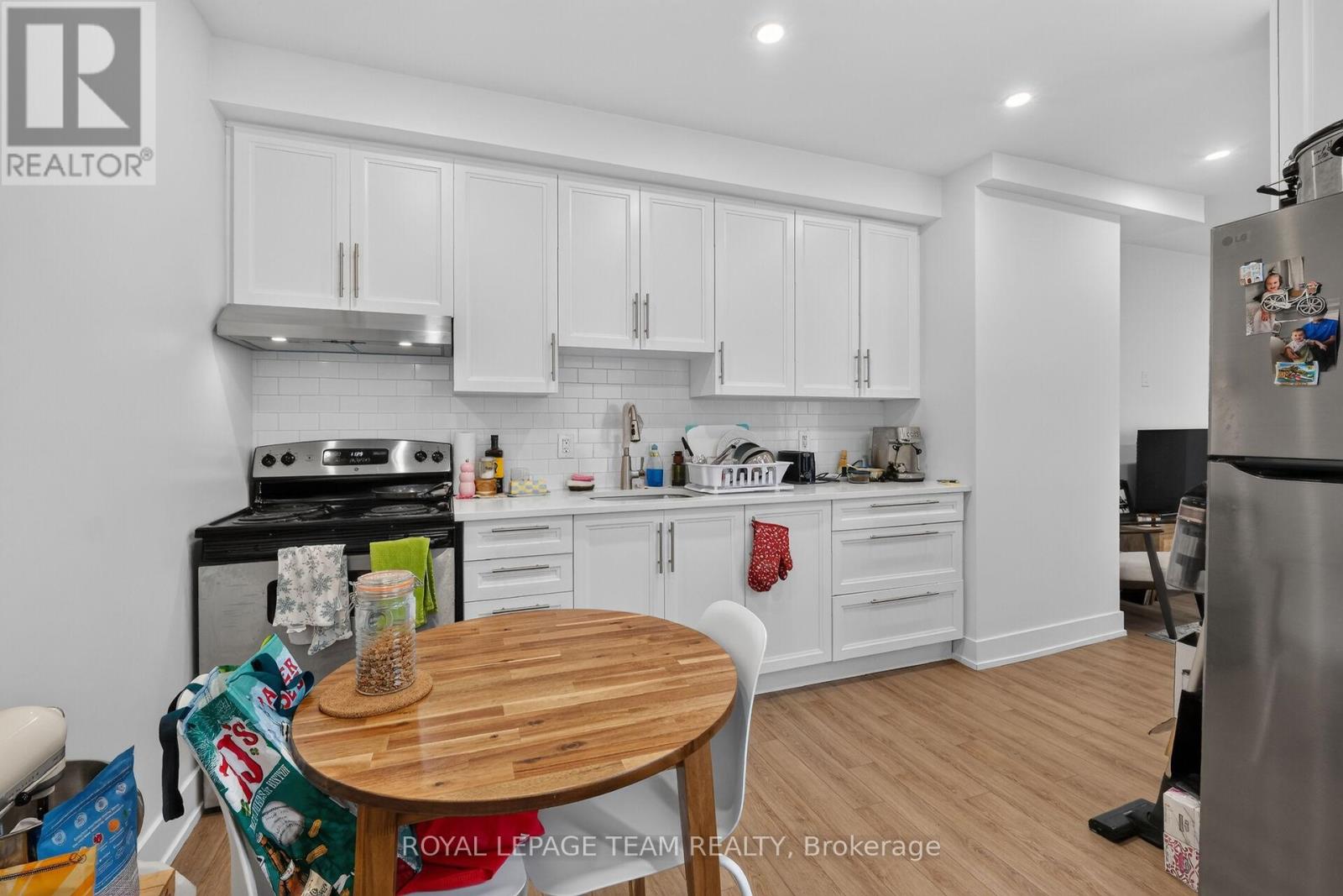 169 Florence Street, Ottawa, Ontario  K1R 5N3 - Photo 7 - X13500076