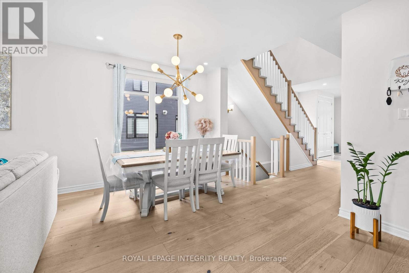 113 Dagenham Street, Ottawa, Ontario  K2S 2N5 - Photo 4 - X13500184