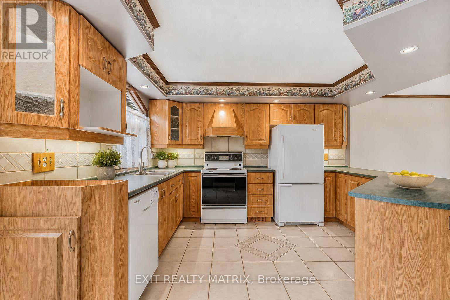 29 Louise Crescent, Russell, Ontario  K0A 1W0 - Photo 4 - X13500236
