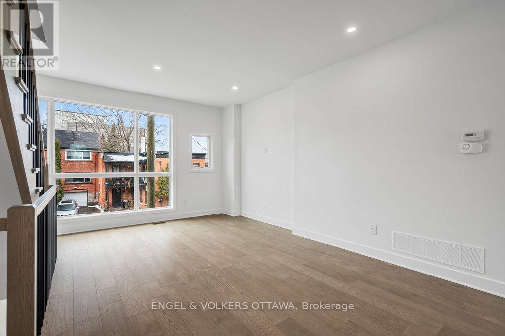 71 Parent Avenue, Ottawa, Ontario  K1N 0E6 - Photo 25 - X13500246