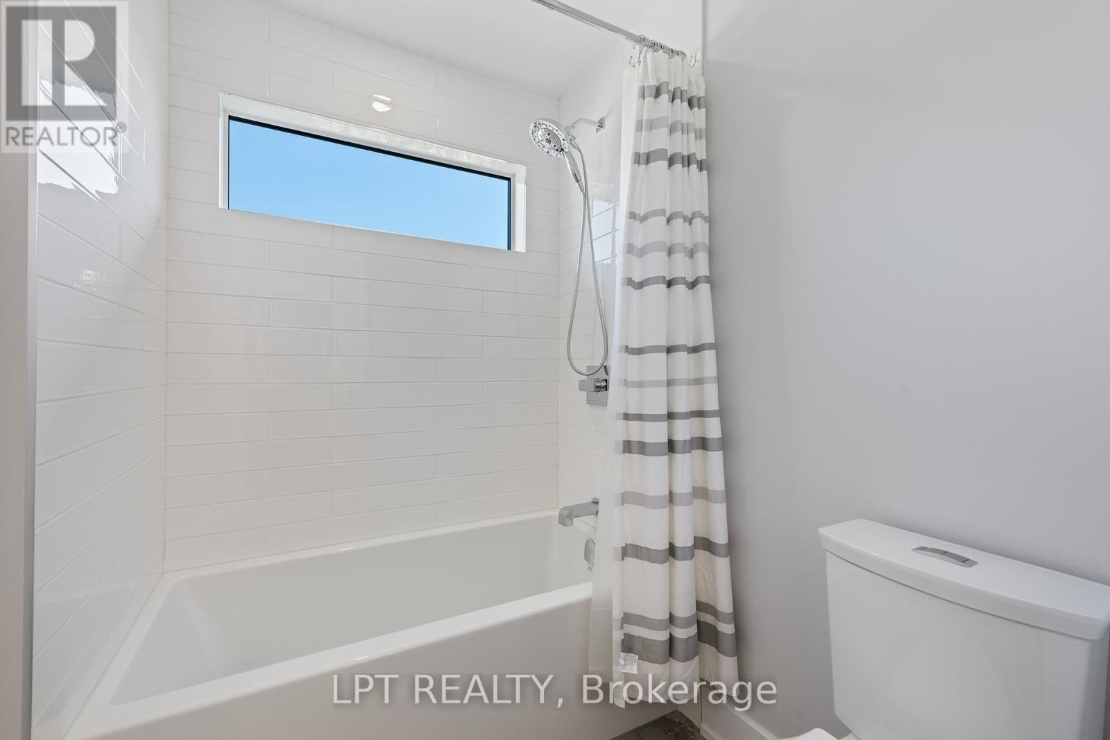 1740 St Barbara Street, Ottawa, Ontario  K1T 1M2 - Photo 32 - X13500362